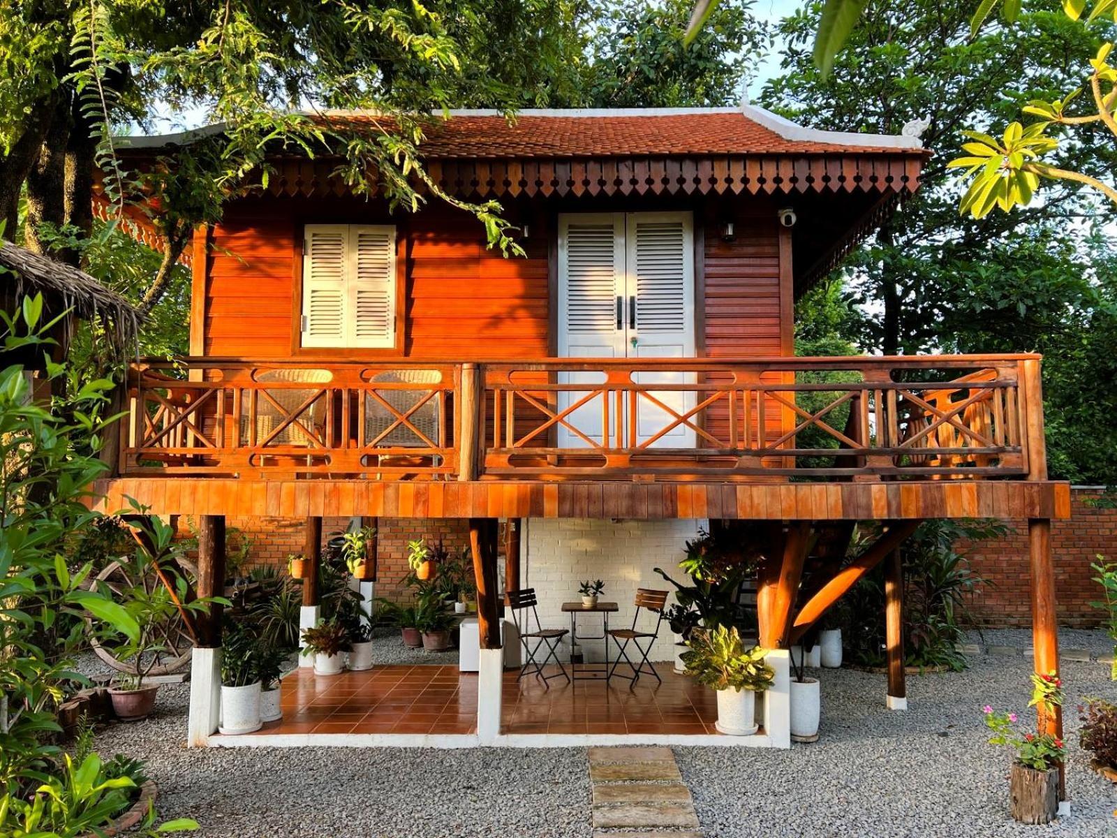 The Little Vegan Homestay Phumi Banteay Srei Eksteriør billede